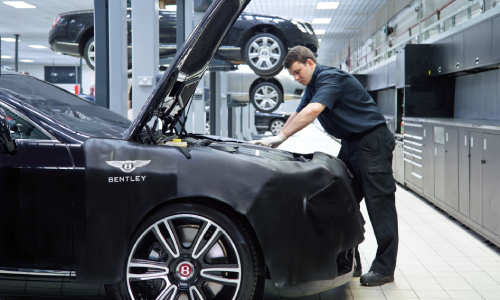 ОСЕННИЙ УХОД ДЛЯ ВАШЕГО BENTLEY С ВЫГОДОЙ 40% - изображение Bentley-Service-SERVICE2-4 на Bentleymoscow.ru!