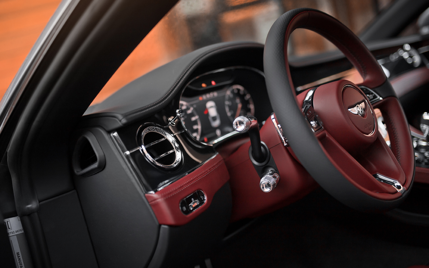 НОВЫЙ BENTLEY CONTINENTAL GT V8 - изображение IMG_9257 на Bentleymoscow.ru!
