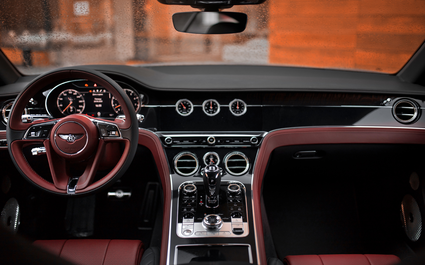 НОВЫЙ BENTLEY CONTINENTAL GT V8 - изображение IMG_9262 на Bentleymoscow.ru!